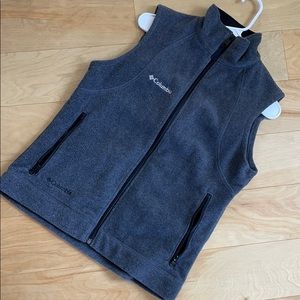 Grey Columbia fleece vest